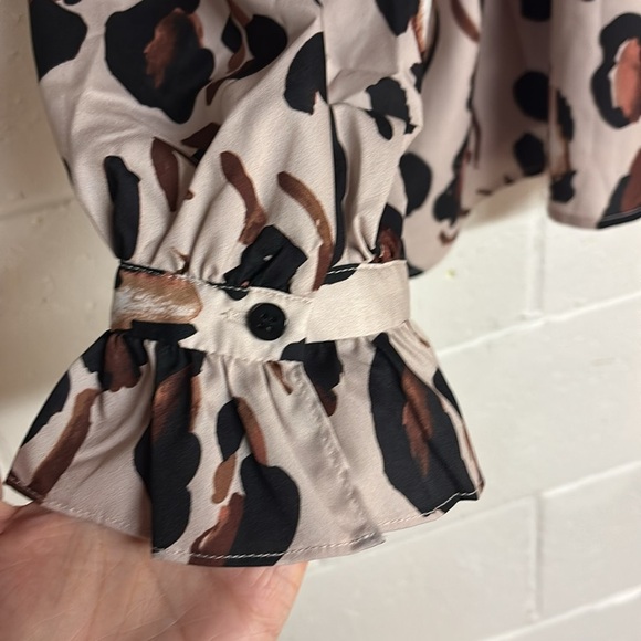 Eloquii Brown Black Animal Print Long Sleeve Blouse - Picture 7 of 9